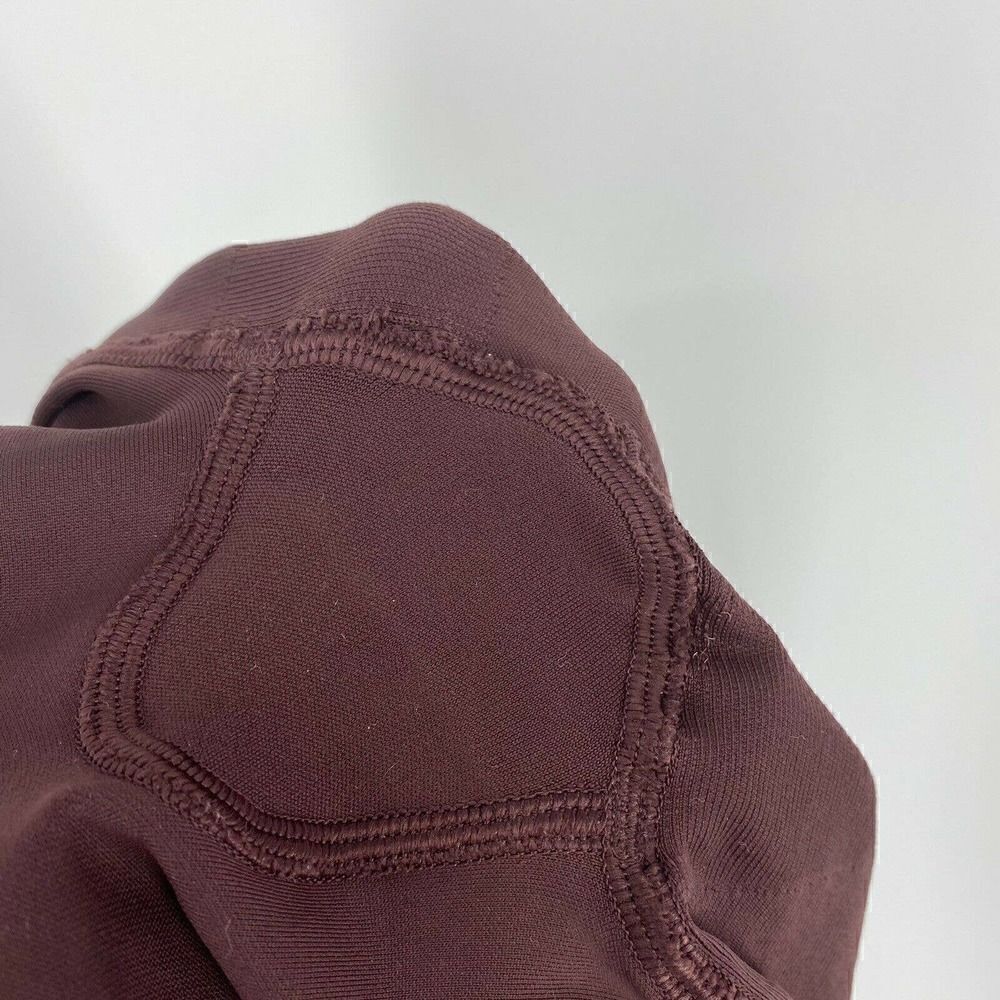 Lululemon Tight Zone In Seamless High - Picture 9 of 9